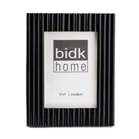 Load image into Gallery viewer, Black Resin Frame