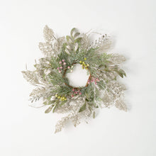 Load image into Gallery viewer, Cedar Leaf Berry Ring