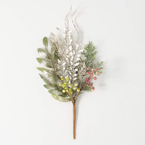 Cedar Leaf Berry Pick