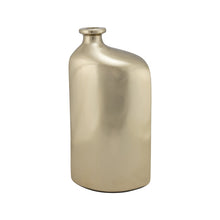 Load image into Gallery viewer, Reed Vase